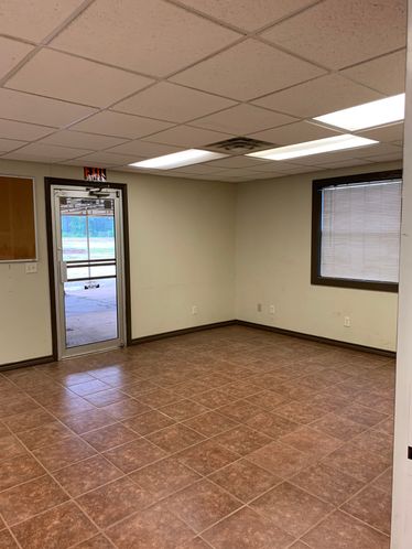 1315 S I -20 Serv Rd, Waskom, TX 75692